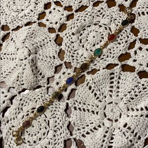 V i n t a g e • Gemstone bracelet